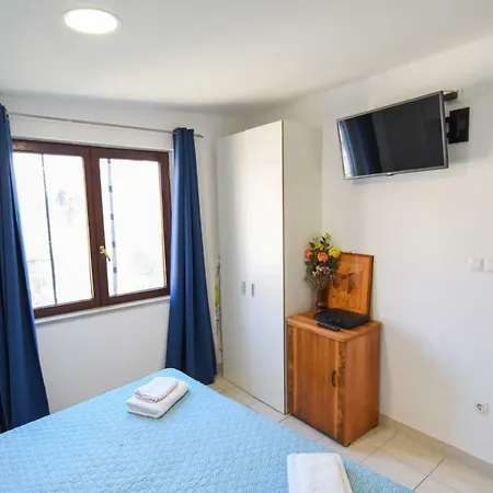 F-Holiday Apartment Zadar Buitenkant foto