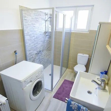 F-Holiday Apartment Zadar Buitenkant foto