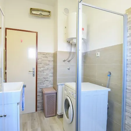 F-Holiday Apartment Zadar Buitenkant foto